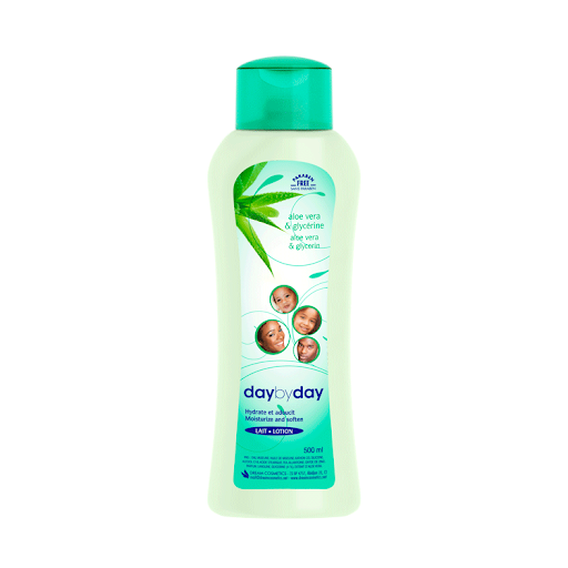 Lotion hydratante Day By Day à l'aloe vera et à la glycérine 750 ml